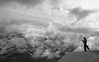 登山的背景音乐